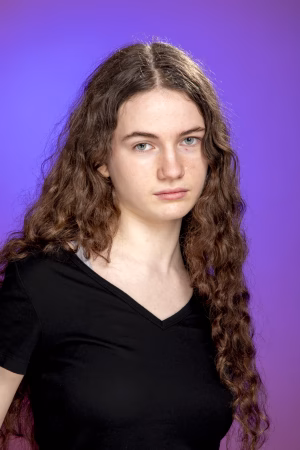 Daisy Gillett - Gallery Image 2