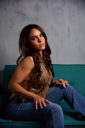 Lily Codrington - Gallery Image 11