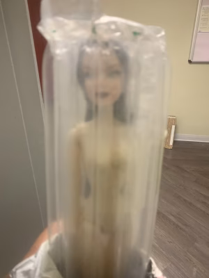 China Ali - Gallery Image 2