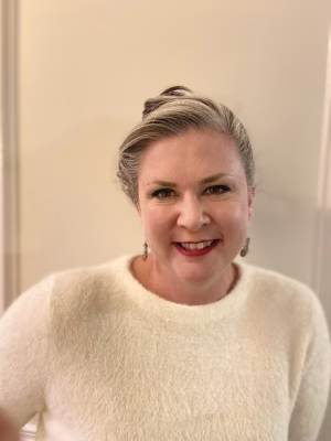 Abigail Knoll - Gallery Image 5