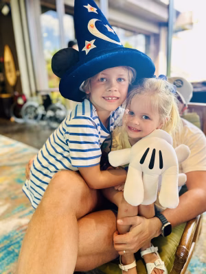 Suzanna  Davenport - Gallery Image 5