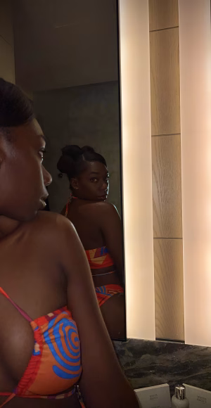 Alexis Adams - Gallery Image 7