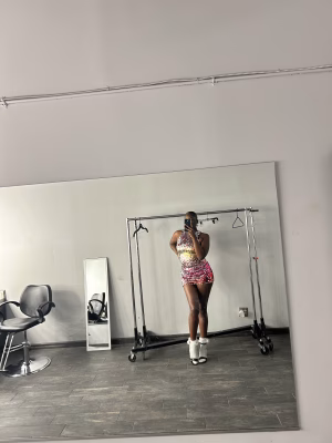 Jameka  Colbert - Gallery Image 4