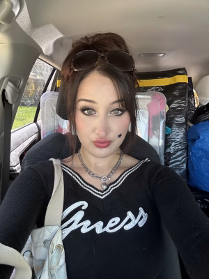 Mikaela Richetti - Project Casting Gallery Image 3 Mikaela Richetti - Gallery Image 3