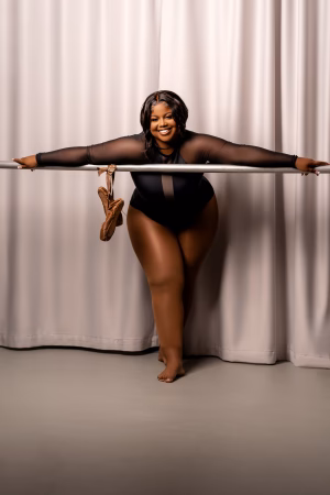 Delilah Warren - Gallery Image 1