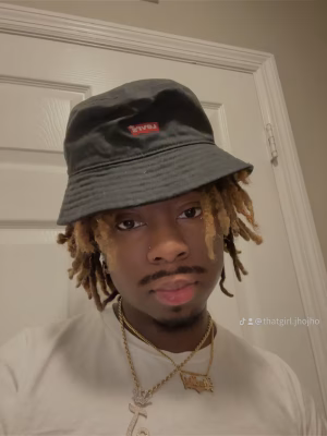 Jhovanyca Nicanor - Gallery Image 1