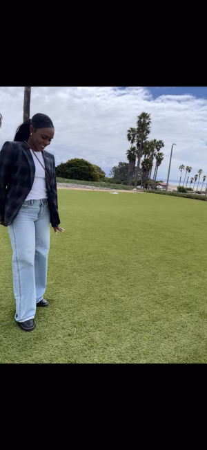 Eva Santiago - Gallery Image 10