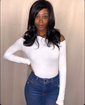 Chelsea Hunter - Gallery Image 3