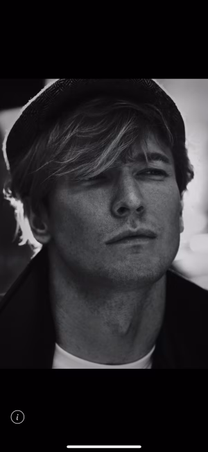 RJ  King - Gallery Image 1