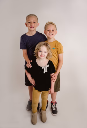 Lizzie McGee - Project Casting Gallery Image 4 Lizzie McGee - Gallery Image 4