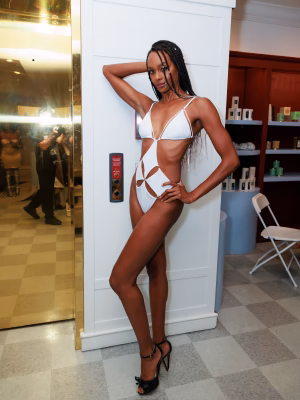 Christele C - Gallery Image 7