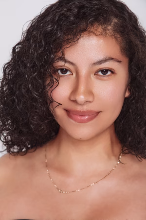 Loraine Mendez - Gallery Image 9