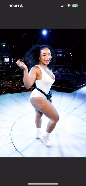 Myonia J - Gallery Image 3