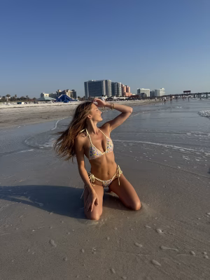 Mary McCutchan - Gallery Image 7