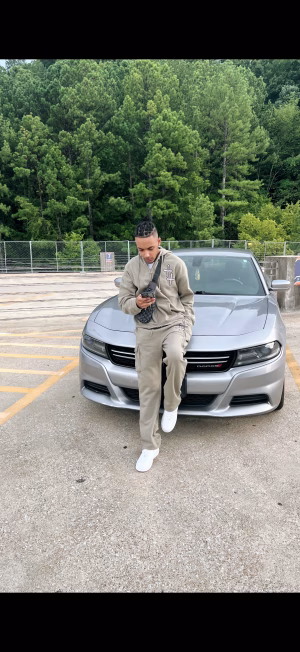 Keyshaun Shields - Gallery Image 5