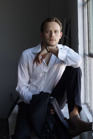 Tom Kalynovskyi - Gallery Image 4