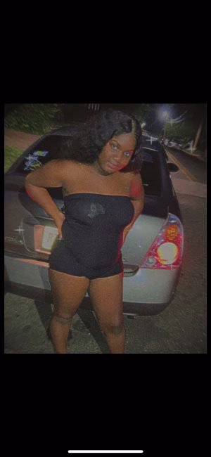 Claytonia Roberts - Gallery Image 4