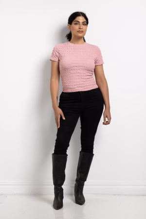 Özge  Sofia - Gallery Image 3