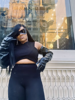 Leslie Charles - Project Casting Gallery Image 9 Leslie Charles - Gallery Image 9