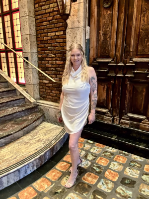 Laura Savage - Gallery Image 4