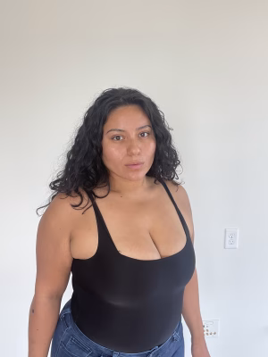 Estephanie Tola - Gallery Image 1