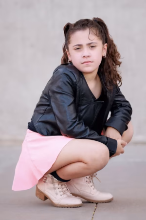 Amara Langdon - Gallery Image 2