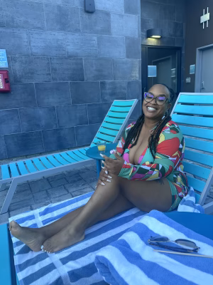 Yolanda Alston - Gallery Image 11