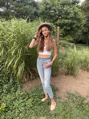 Emily  Matlock - Gallery Image 7