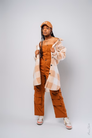 Kristen  Lewis - Gallery Image 10