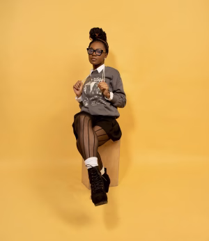 Kristen  Lewis - Gallery Image 6