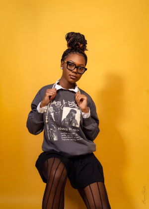 Kristen  Lewis - Gallery Image 2