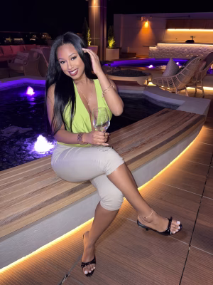 Yasmin Ceran - Gallery Image 2