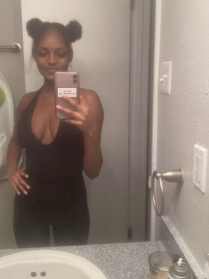 Leeasia Brown - Gallery Image 9