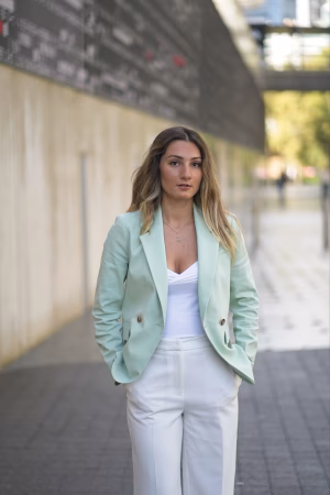 Lauren Blaise - Gallery Image 1