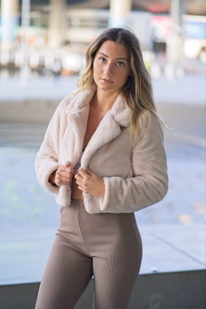 Lauren Blaise - Gallery Image 3