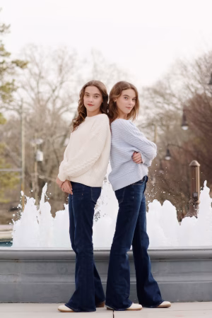 Caitie and Carlie ( Twins) Gibson - Gallery Image 2