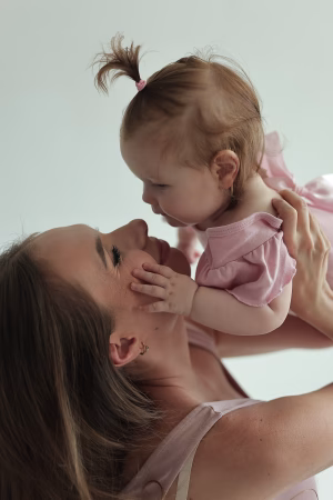 Emiliya Romanov - Gallery Image 10