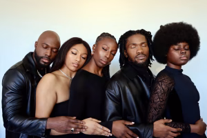 Laurissa Smith - Gallery Image 3