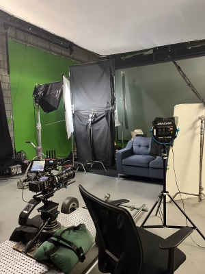 Sarah Lupoff - Gallery Image 1