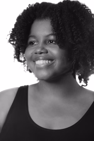 Delilah Warren - Gallery Image 4