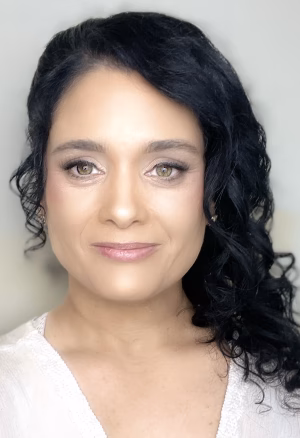 Jaclyn White - Gallery Image 3