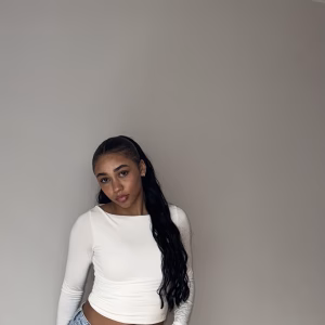 Dimetria McIntyre - Gallery Image 9