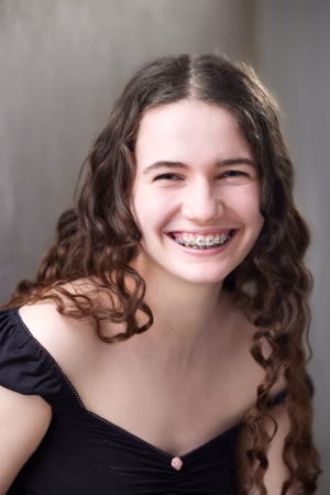 Daisy Gillett - Gallery Image 1