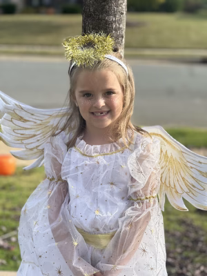 Isla Barney - Gallery Image 8