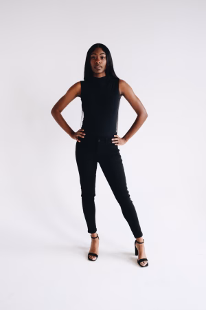 Melissa  Solomon - Gallery Image 3