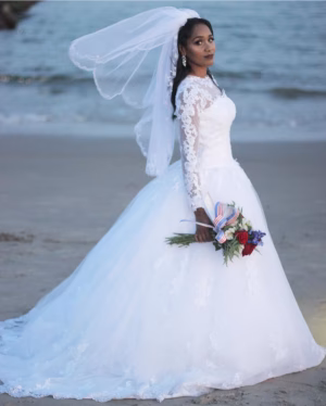 Queen Barbara - Gallery Image 8