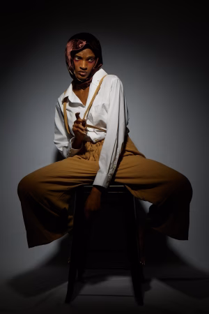 Mona Lezah - Gallery Image 4