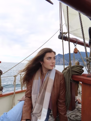 Claire Hefner - Gallery Image 1