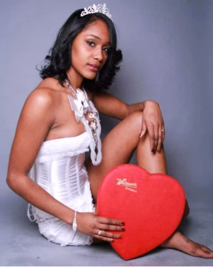 Queen Barbara - Gallery Image 5