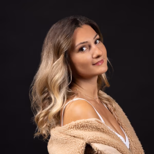 Lauren Blaise - Gallery Image 6